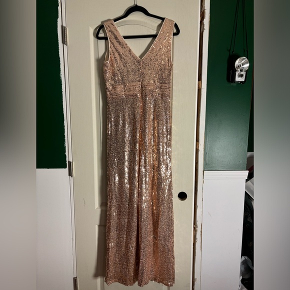Rose Gold - Maxi - Sequin Dress - Size 10 - Picture 4 of 4